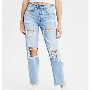 Ripped Boyfriend Jeans